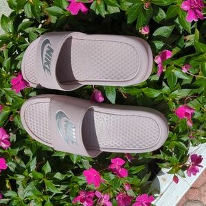 Nike Shoes Womens 7 Sandal Slides Benassi Logo Pink Casual Comfort Slip On Flat